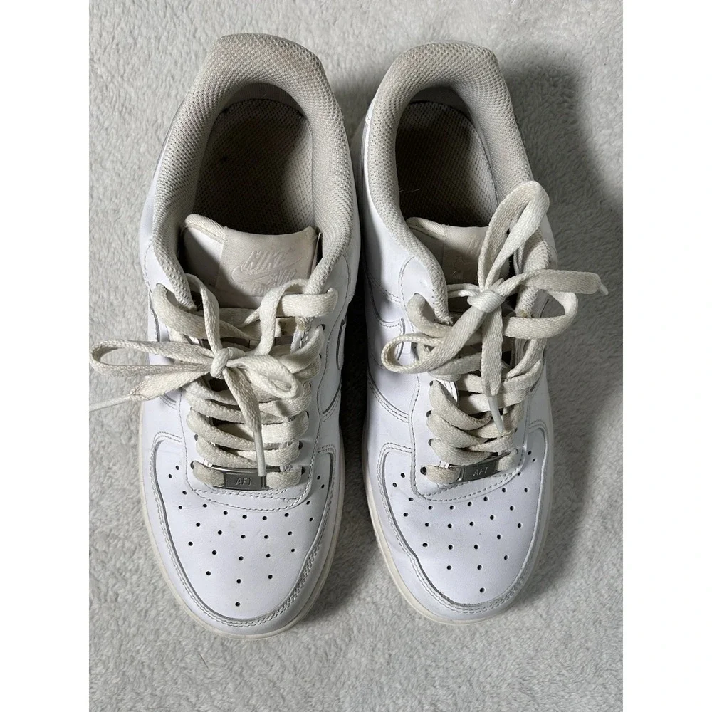Nike Air Force 1 '07 Shoes Womens Size 8 White Leather Cushioned DD8959-100